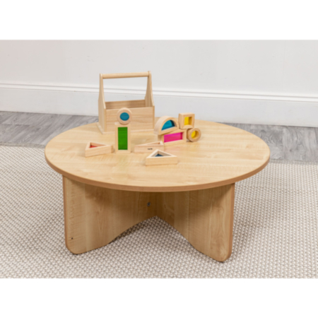 Maplescape kneel up circ low table maple