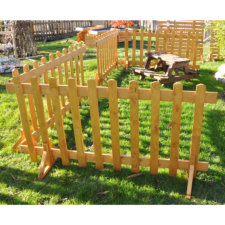 Wooden Dividing Self Standing Picket Fence - Set of 4