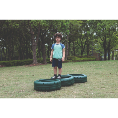 Early Years Outdoor Tyre Balance Challange- Green Set