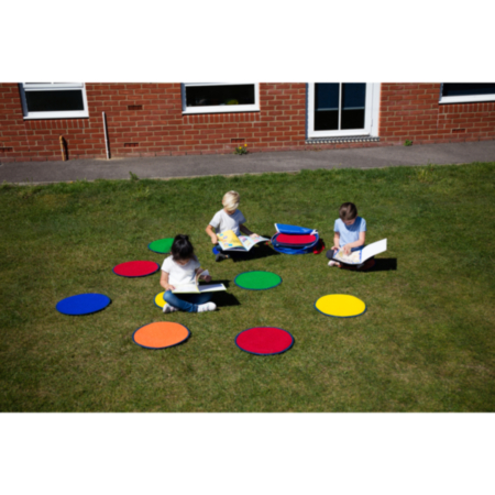 Rainbow Outdoor Circle Mats Set of 30 with FREE Holdall