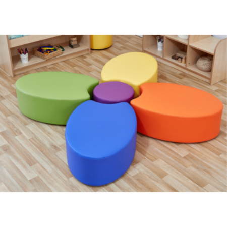 Acorn Primary Classroom Petal Foam Set- Set of 4 Petal Seats and a Dot Seat