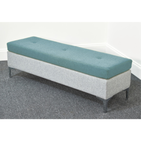 Acorn Secondary Breakout Seating Segrino Cube Seat