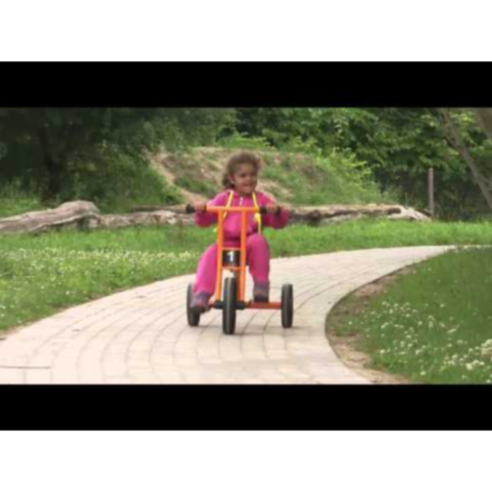 Early Years Outdoor Winther Circleline Medium Tricycle