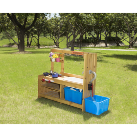 Early Years Outdoor Role Play Kitchen with Water Pump 
