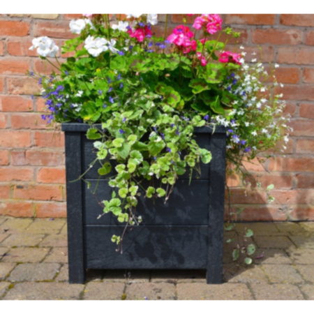 Ipstone Recycled Plastic Garden Planter
