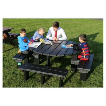 Children&#039;s Olympic Recycled Plastic Pub Picnic Table